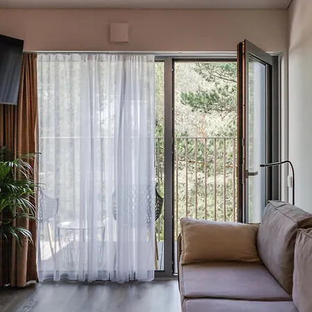 Charming Loft In Pinewood Forest 150m To Sea Apartamento *