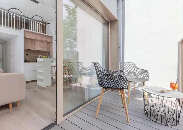 Charming Loft In Pinewood Forest 150m To Sea פלאנגה