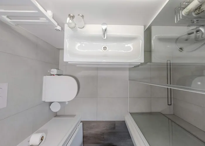 Charming Loft In Pinewood Forest 150m To Sea * פלאנגה